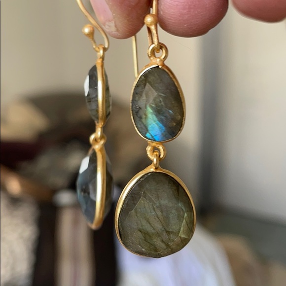 Laborderite earrings - Picture 3 of 6